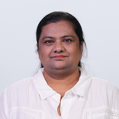 Mona Shah Photo